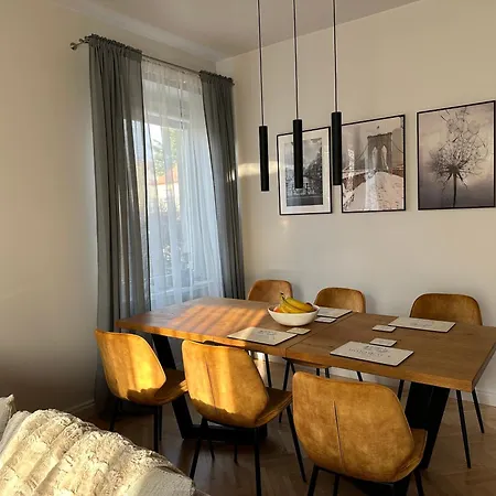 Blisko Plazy Apartment *